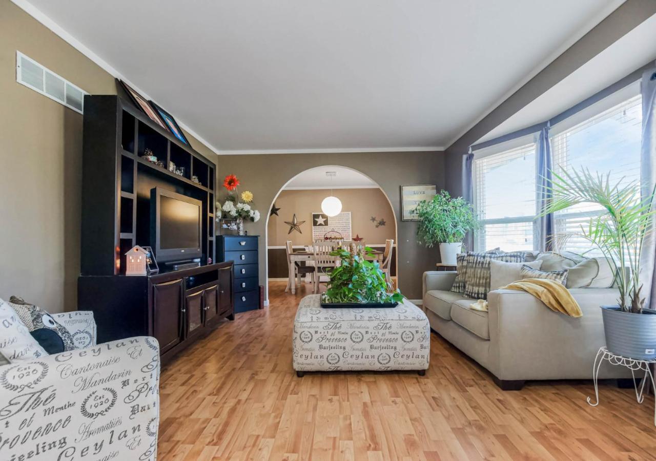 Becky & Marvels 420 Stay - Private Room Kansas City Exteriör bild